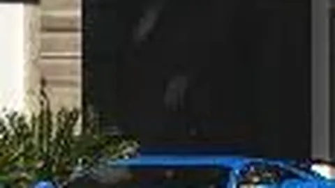 吴孟达手术顺利，亲友温馨守护